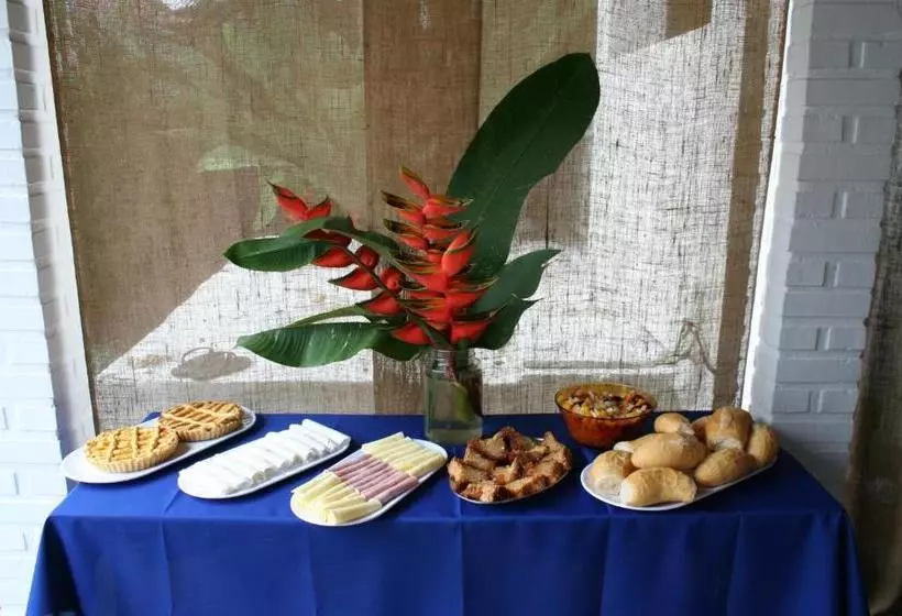 پانسیون Pousada De Santo Antônio
