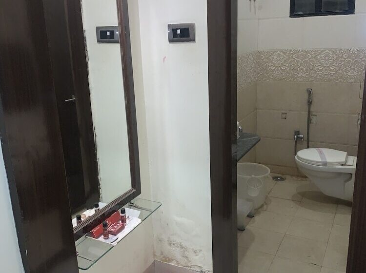 The Jk Hotel Opp Railway Station