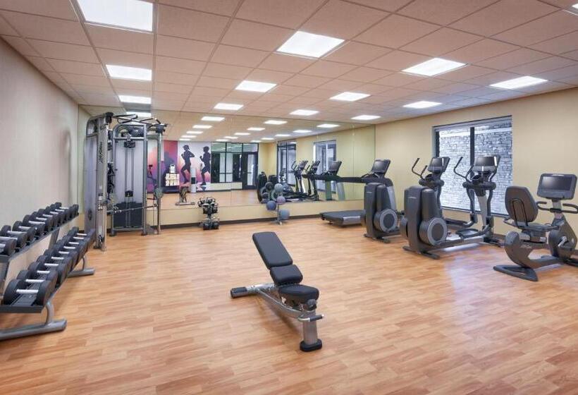 בית מלון כפרי Hyatt Place Anchorage Midtown