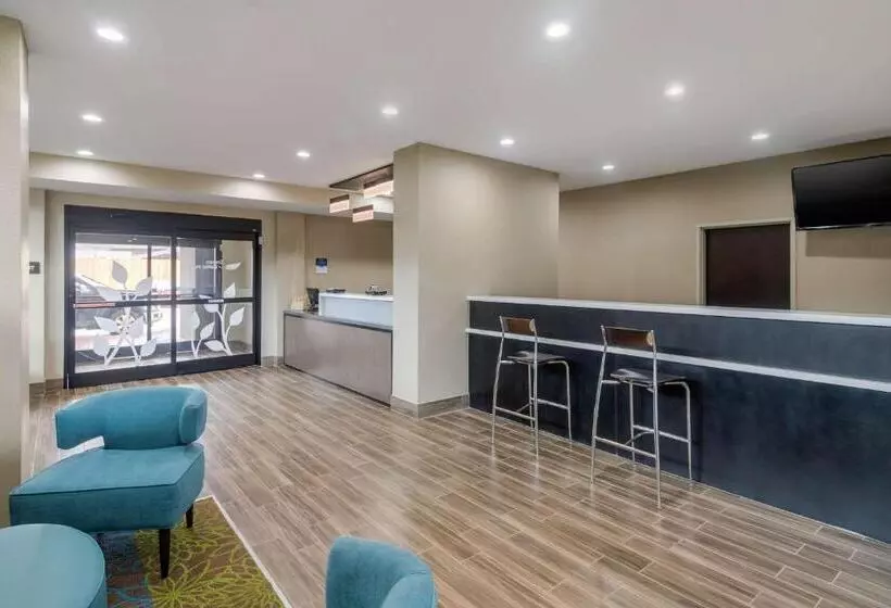 ホテル Mainstay Suites Bricktown   Near Medical Center