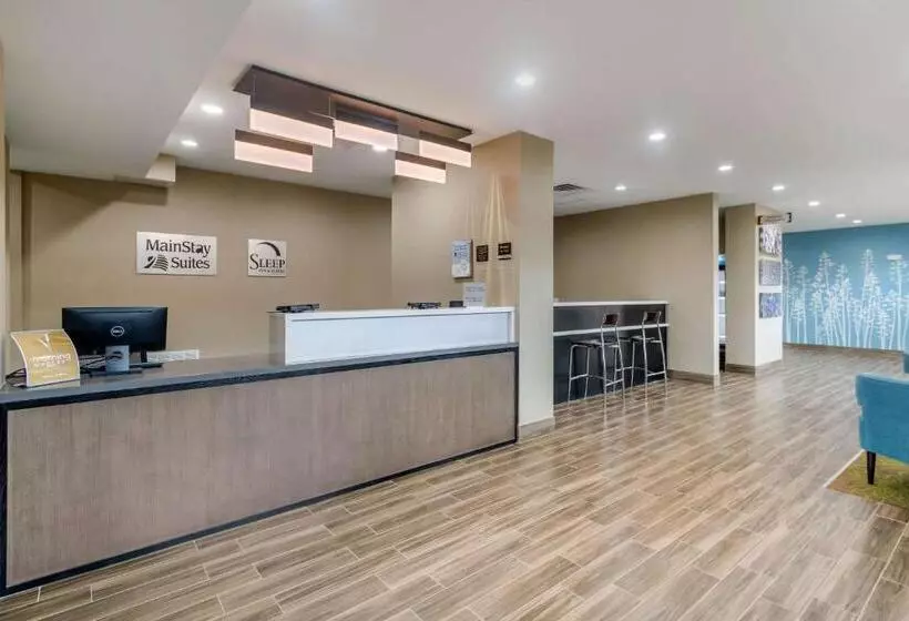 ホテル Mainstay Suites Bricktown   Near Medical Center