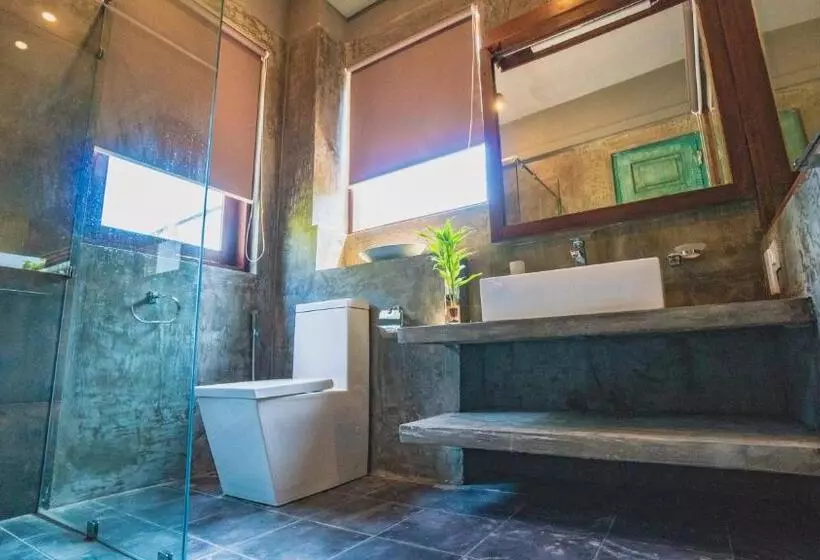 Ayur Ayur Resort & Ayurveda Retreat