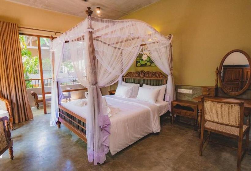 Ayur Ayur Resort & Ayurveda Retreat