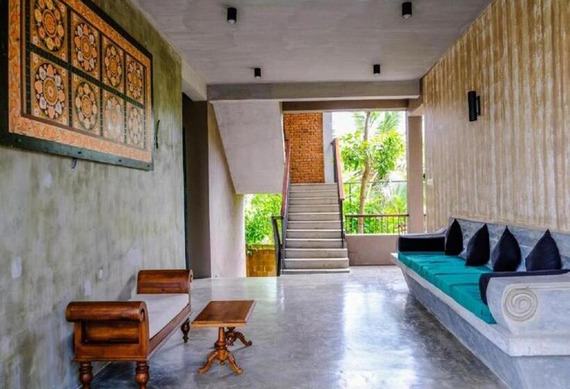 Ayur Ayur Resort & Ayurveda Retreat