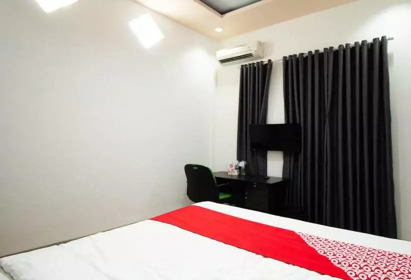 Hotelli Oyo 716 Iciw Iciw Exclusive Homestay