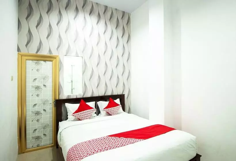 Hotelli Oyo 716 Iciw Iciw Exclusive Homestay