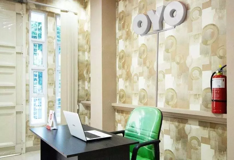 Hotelli Oyo 716 Iciw Iciw Exclusive Homestay