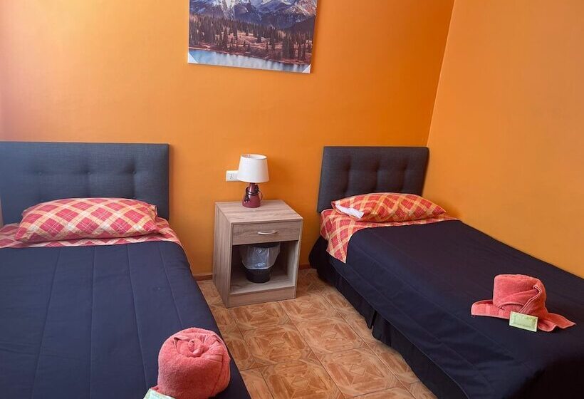 پانسیون Hostal Sairi