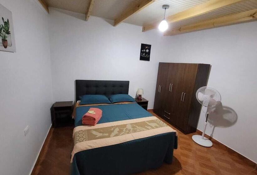 پانسیون Hostal Sairi