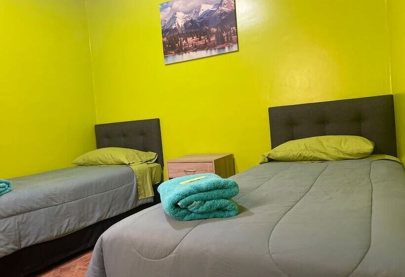 پانسیون Hostal Sairi