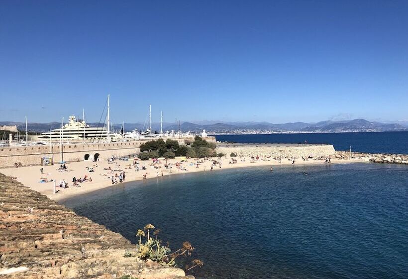 住宿加早餐  Ferme Le Pavillon