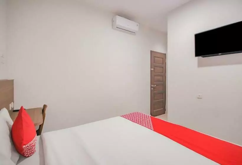 ホテル Oyo 623 Mmtc Residence