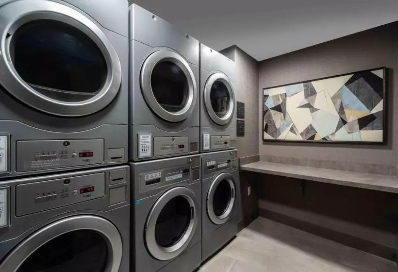 ホテル Staybridge Suites   Quincy, An Ihg