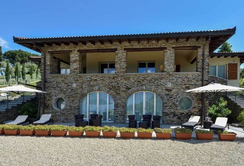هتل Agriturismo Il Colle