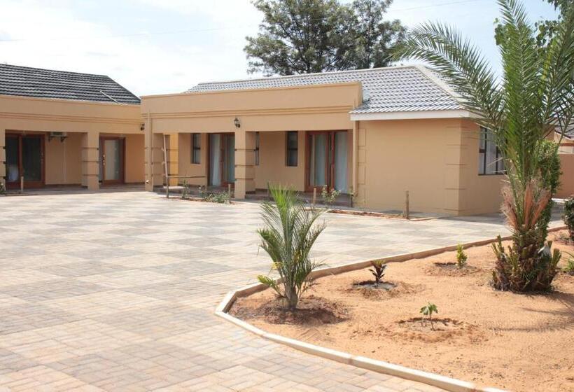 پانسیون Double L Guest Lodge Palapye