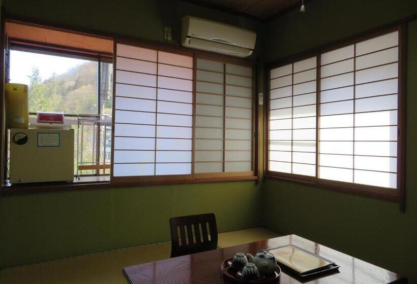 Рёкан Hakone Miyanoshita Myojokan