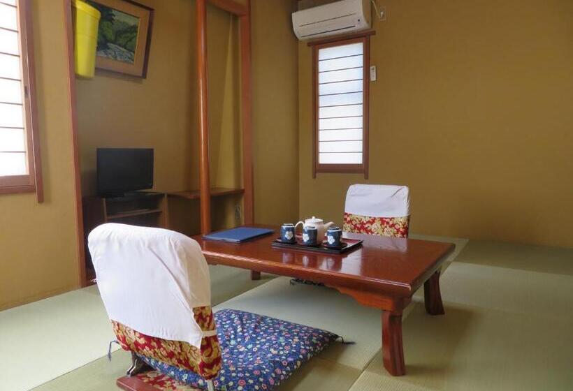 Рёкан Hakone Miyanoshita Myojokan