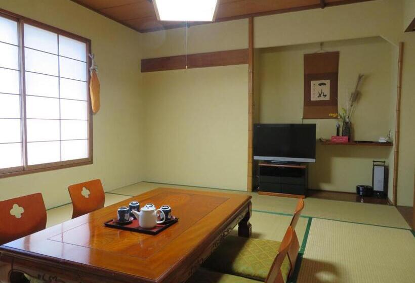 Рёкан Hakone Miyanoshita Myojokan