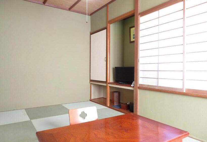 Рёкан Hakone Miyanoshita Myojokan