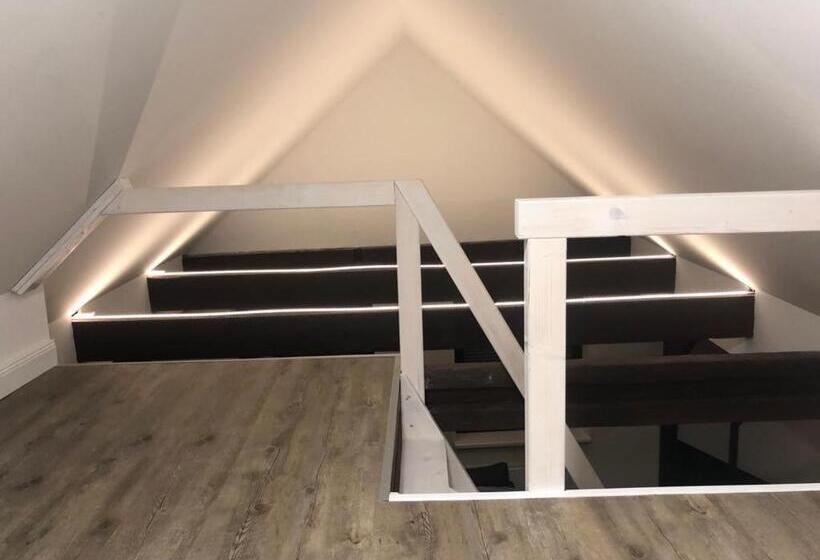 הוסטל Turmklause