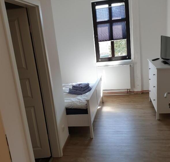 הוסטל Turmklause