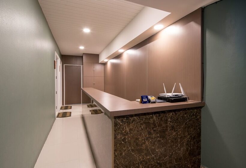 פנסיון Sea Room S At Patong