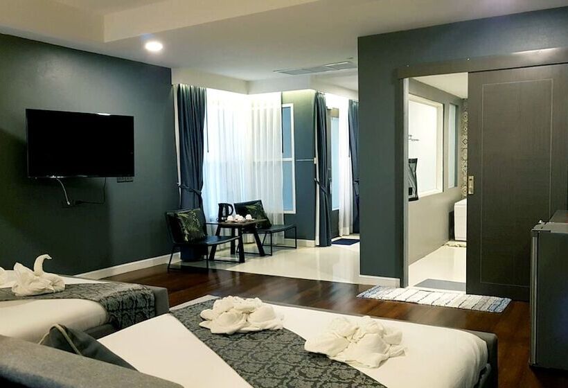 פנסיון Sea Room S At Patong