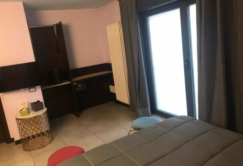 تختخواب و صبحانه Villa Camilla Milano