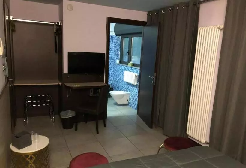تختخواب و صبحانه Villa Camilla Milano