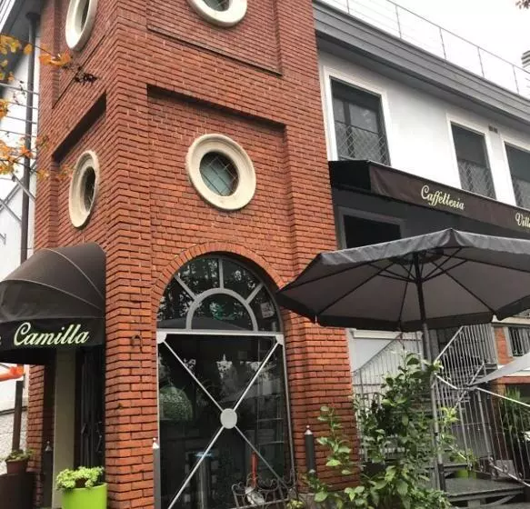 تختخواب و صبحانه Villa Camilla Milano