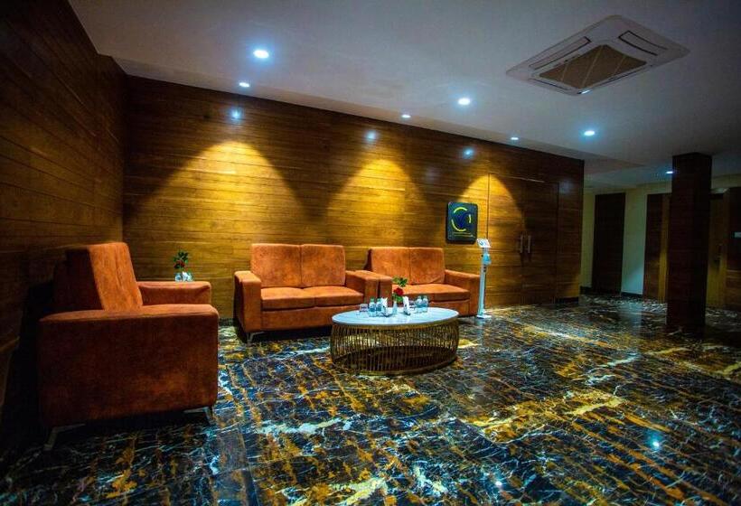 Citadel Hotel By Vinnca