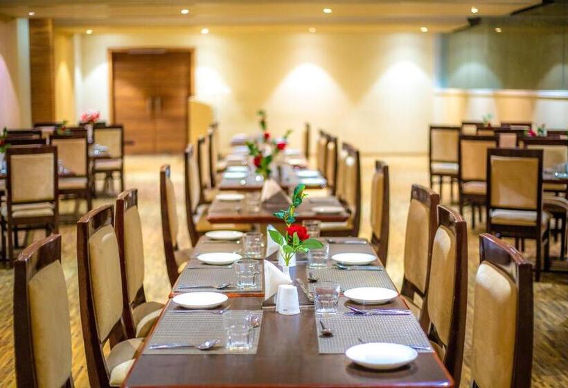 Citadel Hotel By Vinnca