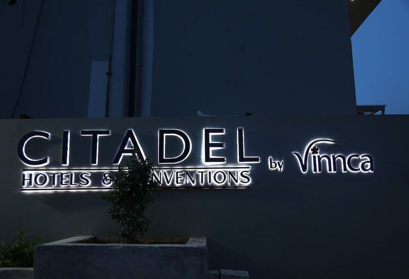 Citadel Hotel By Vinnca