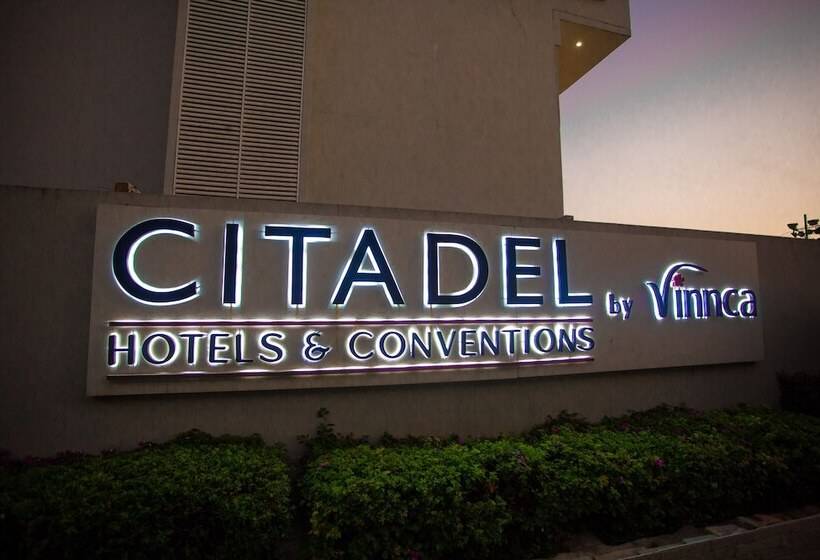 Citadel Hotel By Vinnca