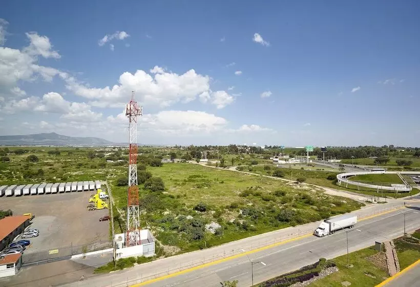 Hotelli Fairfield Inn & Suites Silao Guanajuato Airport