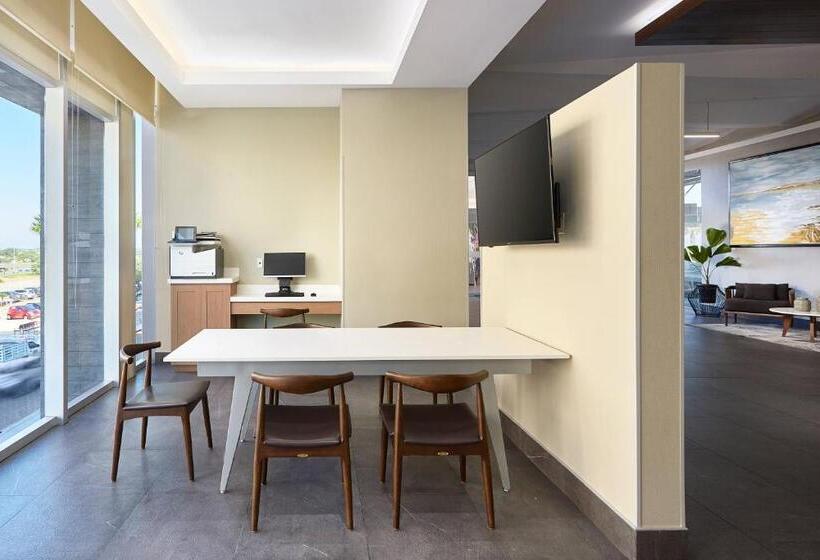 호텔 Fairfield Inn & Suites Silao Guanajuato Airport