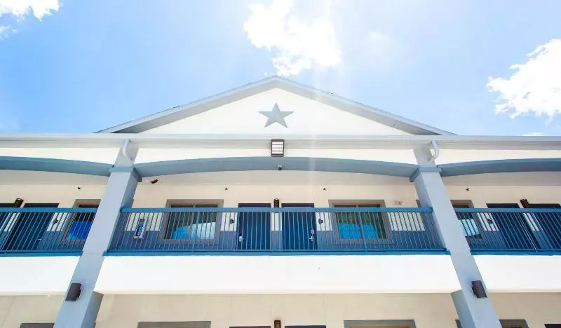 Hotelli Palace Inn  Louetta