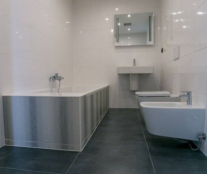 Apart Hotel Golden Apartments