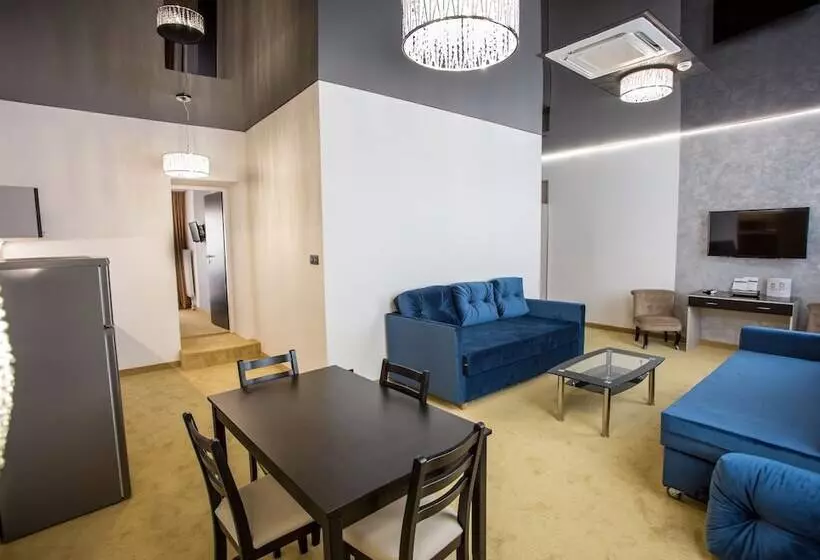 Apart Hotel Golden Apartments