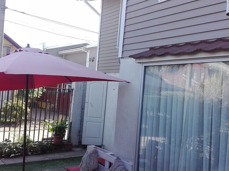 تختخواب و صبحانه La Ruta Del Jazz