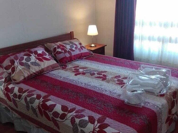 تختخواب و صبحانه La Ruta Del Jazz