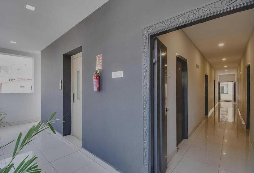 هتل Oyo 22450 Akshaya Palace