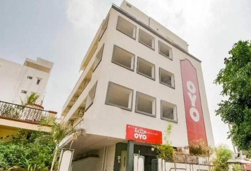 هتل Oyo 22450 Akshaya Palace