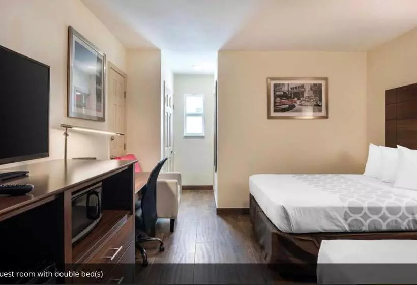 Hotelli Rodeway Inn Near Hollywood Beach