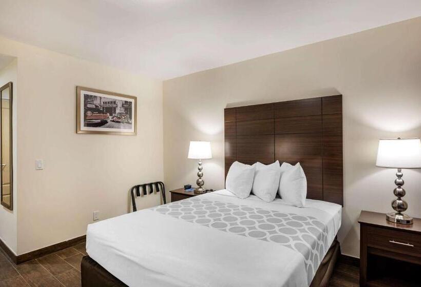 فندق Rodeway Inn Near Hollywood Beach