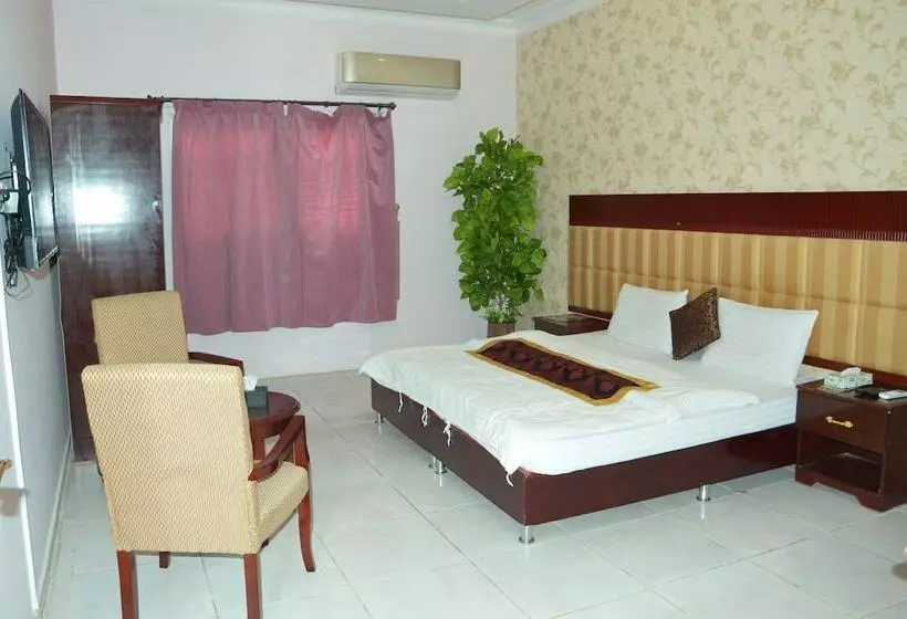 ホテル Wanasah For Furnished Apartments