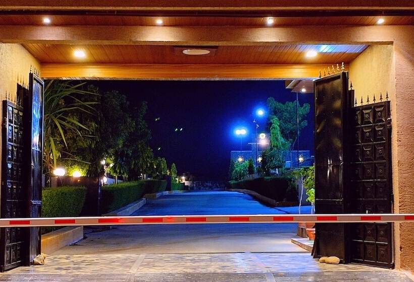 Nakoda Green Valley Resort By Shrigo Hotels