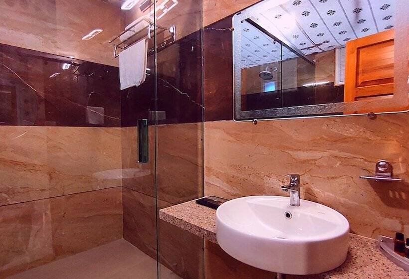 Nakoda Green Valley Resort By Shrigo Hotels