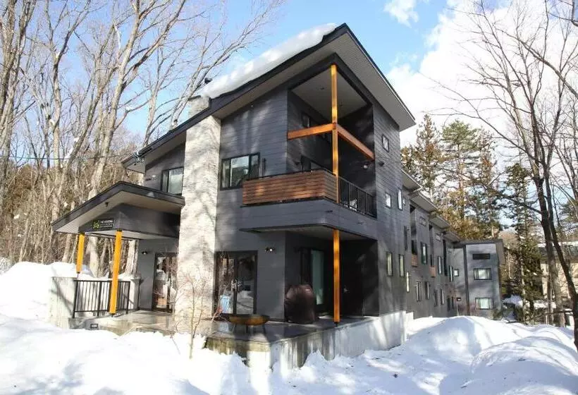 The Seasons Apartments Hakuba