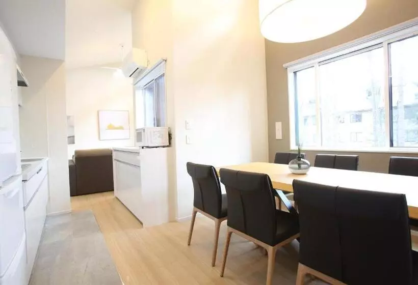 The Seasons Apartments Hakuba